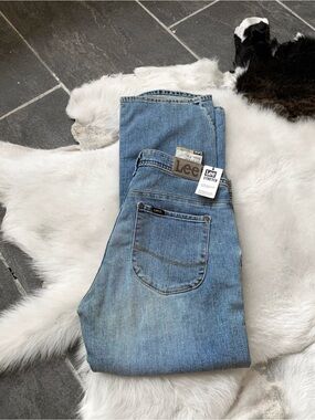 NWT Vintage DeadStock Women's Lee Skyler Slim Fit Stretch Light Wash Blue Jeans